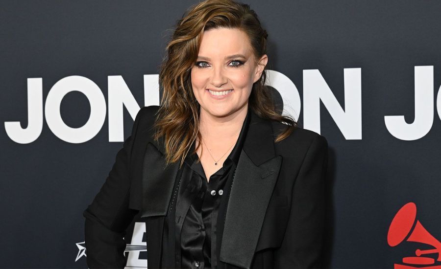 Country Music’s Bold Voices: Liberal Country Singers 2 Brandy Clark – Breaking Barriers with Honesty